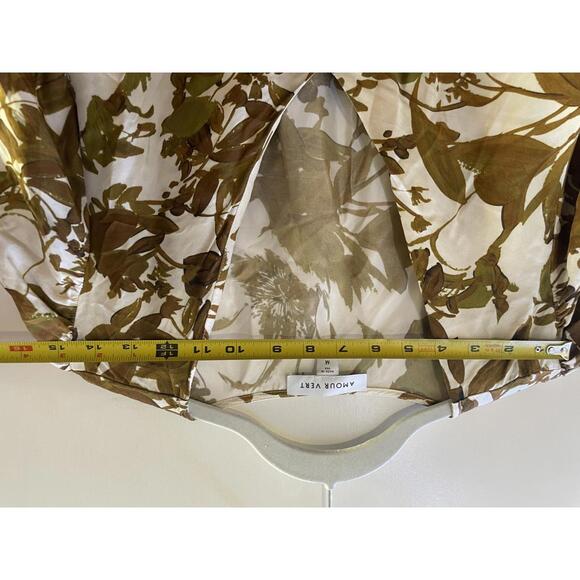 Amour Vert Women's Floral Silk Blouse - Size Medium - Picture 6 of 7